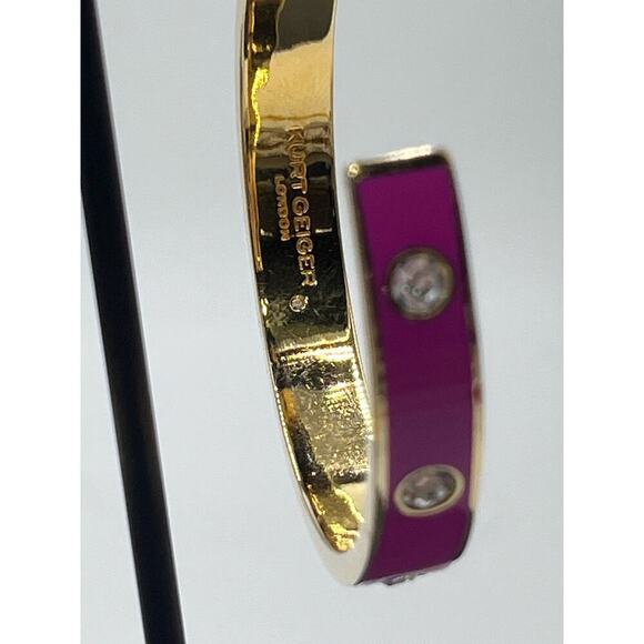 Kurt Geiger Signed Fuchsia Enamel Eagle & Crystal Hoop Post Earrings - Picture 8 of 15